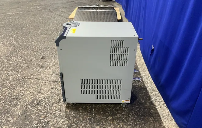 Thermo Scientific Chiller - Thermoflex 900
