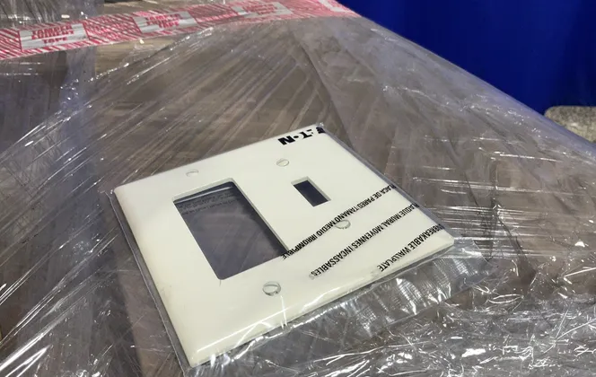 Eaton Combination Wallplate - Pj126la-spl1