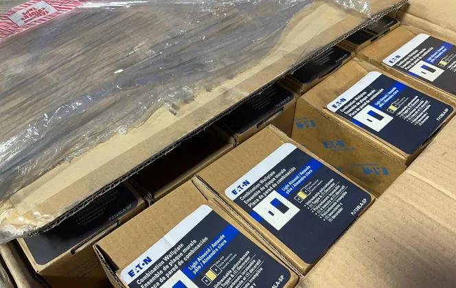 Eaton Combination Wallplate - Pj126la-spl1